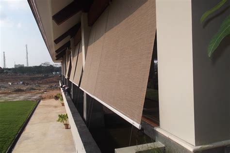 Tirai Gulung Outdoor Suntex Blind HANIYA DECOR MEDAN