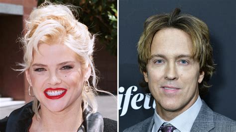 Anna Nicole Smiths Ex Larry Birkhead Slams New Netflix Documentary