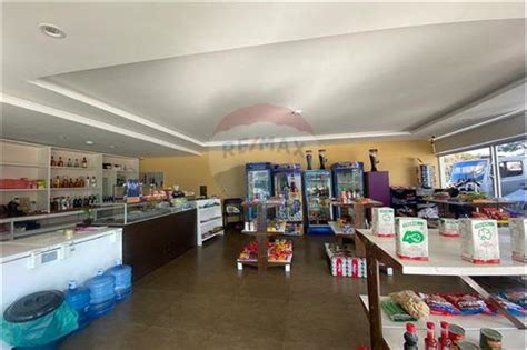 Local Comercial Alquiler Paraguay Central Luque