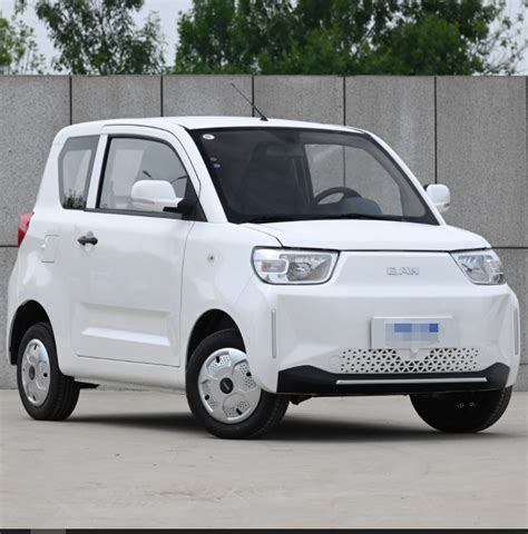 Baw Yuanbao Car For Sale Auto Left Hand Drive Electric Car Voiture Sans