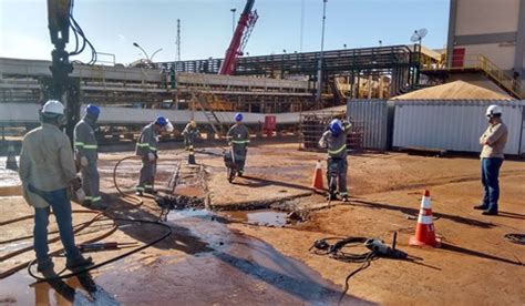 Presta O De Servi O De Manuten O Civil Na Parada Geral