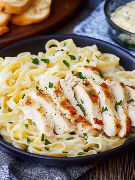 Olive Garden Chicken Alfredo
