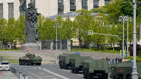 How Does Russias Scaled Back 2023 Victory Day Parade Compare To