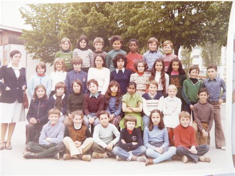 Photo De Classe Cm De Ecole Jean Jaures Copains D Avant