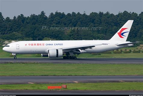 B China Cargo Airlines Boeing F N Photo By Howard Wang Id