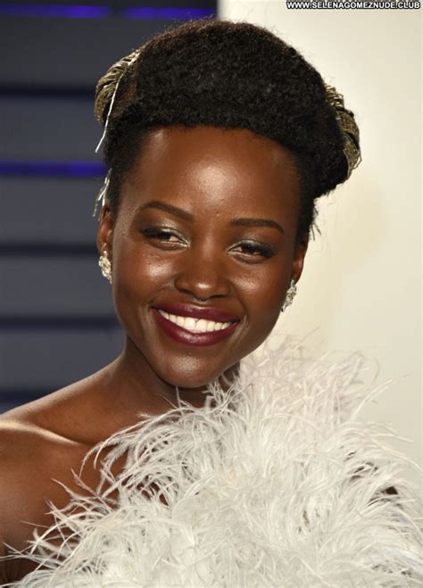 Lupita Nyongo Sexy Posing Hot Babe Celebrity Beautiful Famous And