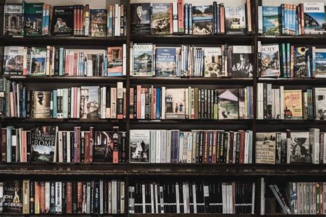 10 Amazing Places to Buy Second-Hand Books in Australia | Books and Bao