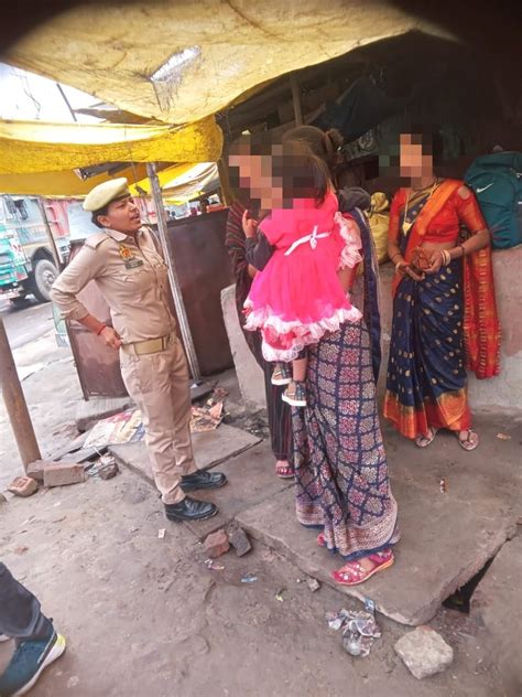 Hardoi Police On Twitter Missionshakti अभियान के अन्तर्गत एन्टी रोमियो टीम थाना लोनार द्वारा