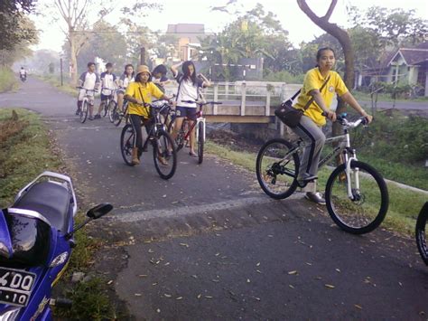 Selokan Mataram Yogyakarta Sewa Sepeda Jogja Rental Sepeda Murah