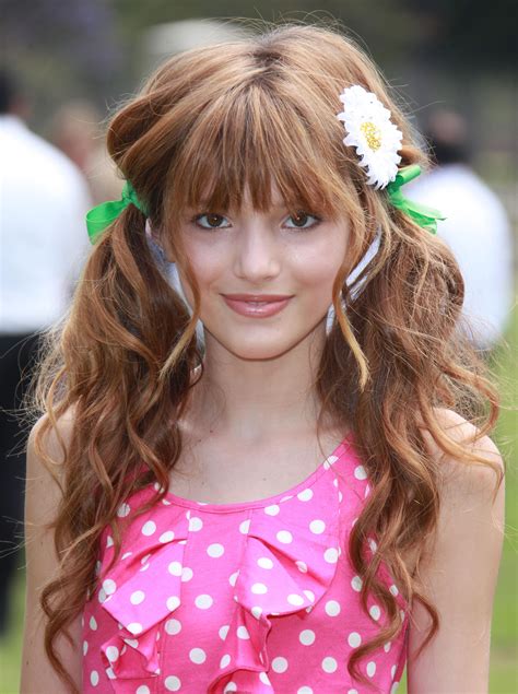 Bella Thorne Pictures