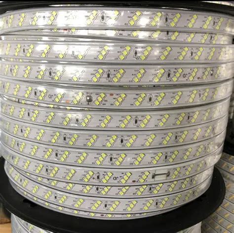 220 В 2835 SMD трехрядная гибкая лента Светодиодные лампы холодный ...