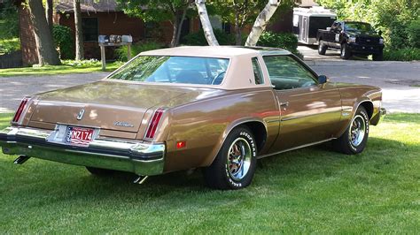 oldsmobile, 1976, 4K, supreme, cutlass HD Wallpaper