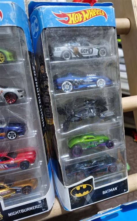 2019 Batman Hot Wheels City 5 Pack Hobbies And Toys Toys And Games On