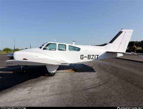 G BZIT Private Beechcraft B55 Baron 95 B55 Photo By Terry Figg ID