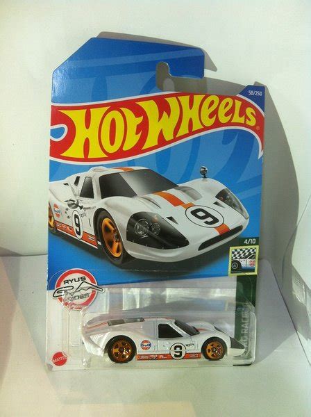 Jual Hot Wheels Retro Racers Mini Collection Ford GT Mk IV White By MATTEL