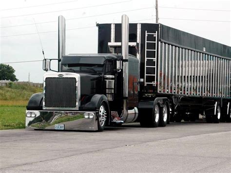 Peterbilt 379 Truck Wallpaper - Black And Chrome Peterbilt (#1807639 ...