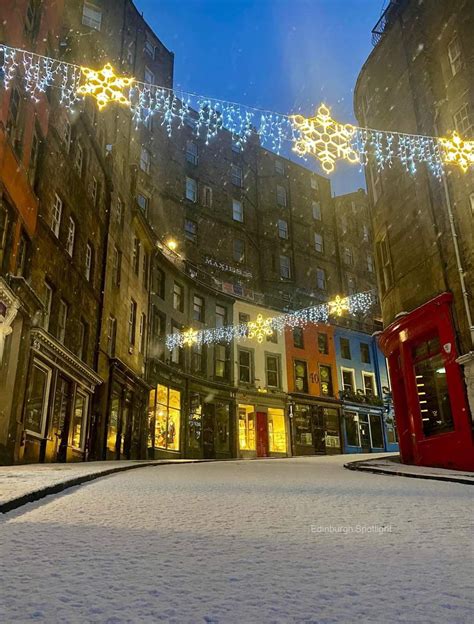 Insta Worthy Christmas Photo Spots In Edinburgh Artofit