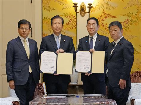 Japan ruling parties end spat over election cooperation in Tokyo