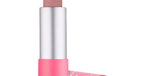 Essence Hydra Matte Lipstick Nude