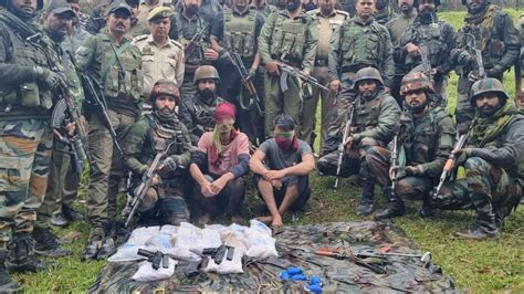 Army Foils Major Terror Plot On Loc सेना ने कश्मीर में नाकाम की बड़ी आतंकी साजिश India Tv Hindi