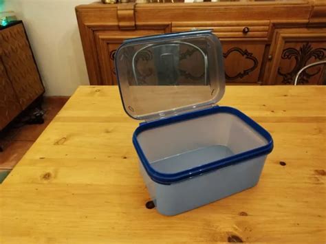 TUPPERWARE BOÎTE AVEC Couvercle Attaché 4 3 Litres Boîte Pain Rangement