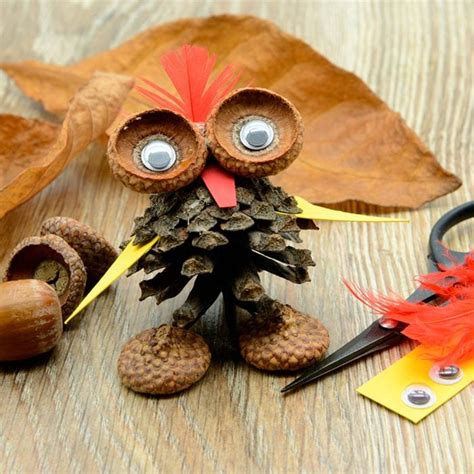 7 Acorn Crafts You Need To Try This Fall Readers Digest Canada