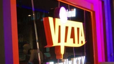 Inul Vizta Karaoke Raid Nets Naked Dancers In East Java