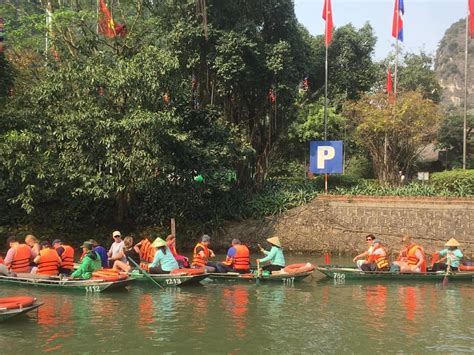 Ninh Binh Hoa Lu Trang An And Mua Cave Day Tour