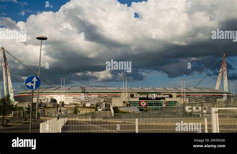 Allianz Stadium Stock Videos Footage Hd And K Video Clips Alamy