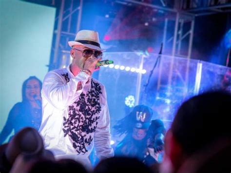 Famosos Dan Muestras De Apoyo A Wisin Por El Delicado Estado De Salud