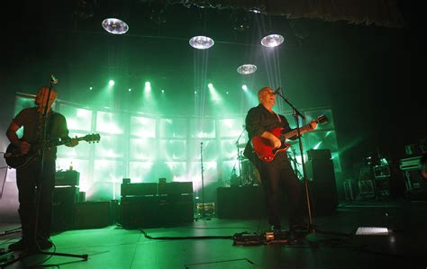 Pixies announce departure of bassist, names replacement - X1039