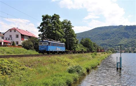 123 021 8 zu sehen am 18 07 20 in Ústí nad Labem Střekov Bahnbilder de