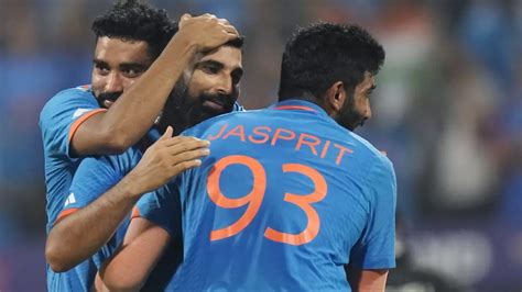 Ind Vs Nz 1st Semi India Reaches Final With 70 Run Victory Shami Claims 7 Wickets Hey News