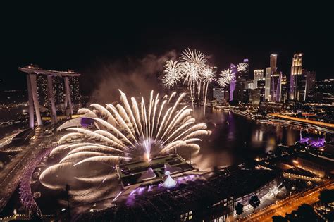 Marina Bay Singapore Countdown Honeycombers Singapore