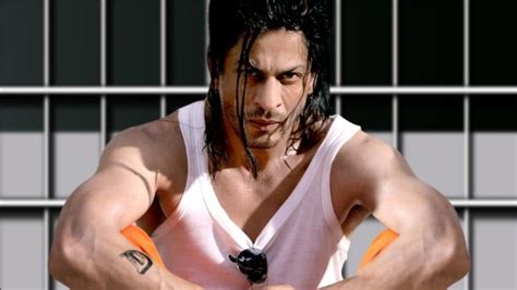 No Shah Rukh Khan In Don 3 Confirms Farhan Akhtar Leaving SRK Fans