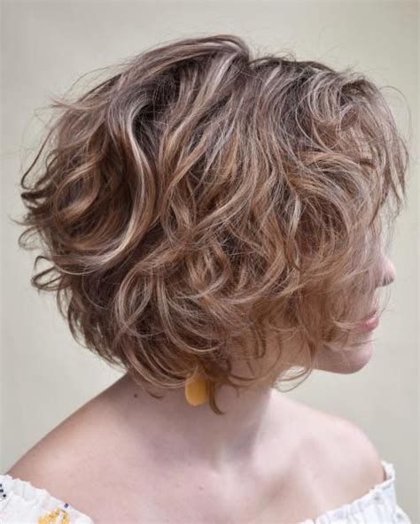 60 Most Delightful Short Wavy Hairstyles For 2025 In 2024 Short Wavy