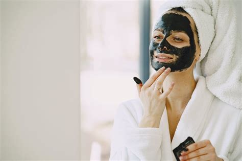 Los dermatólogos dicen errores básicos en tu rutina de skincare