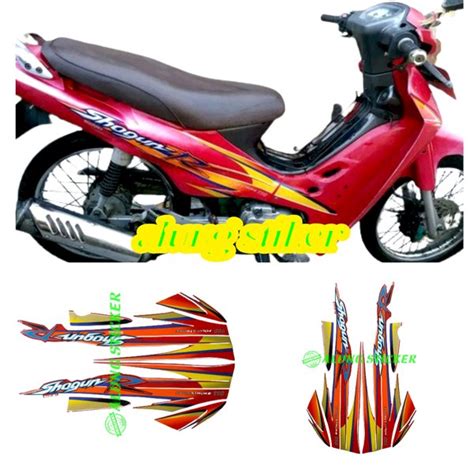 Jual STIKER STRIPING LIS LES BODY MOTOR SUZUKI SHOGUN 2001 MERAH Di