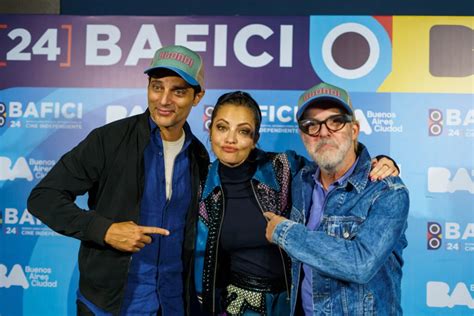 Bafici Dolores Fonzi Ganó Como Mejor Directora Argentina Por Blondi Su ópera Prima Gente Online