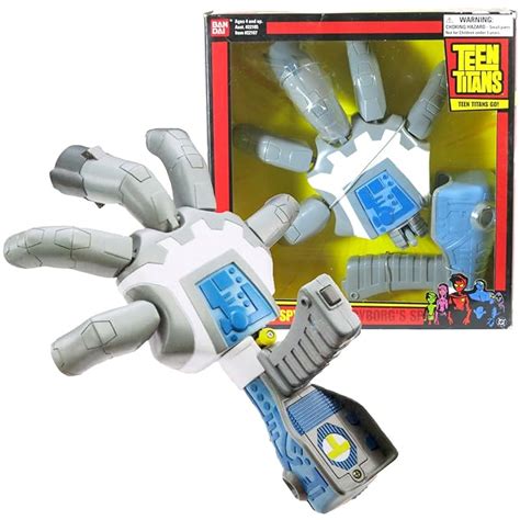 Amazon.com: Bandai Year 2005 DC Comics Teen Titans Go! Series 7 Inch Long Accessory Set - CYBORG ...