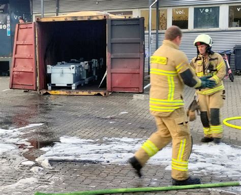 Lübeck live Akkus von E Scootern in Flammen