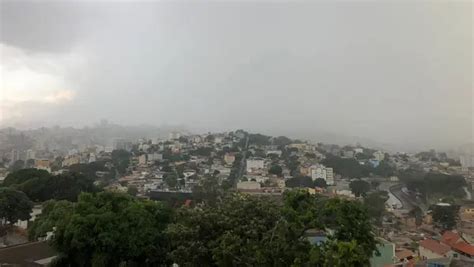 Chuva Forte Atinge Belo Horizonte Babados E Badalos