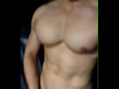 Anh trai body hot cặc to dài XNXX