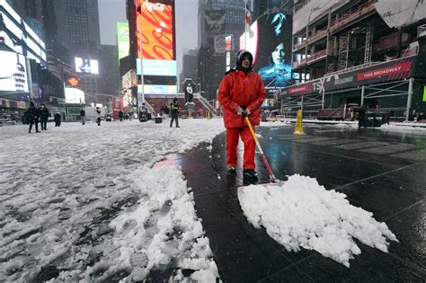 Flight Cancellations: Logan Airport, JFK, LGA, Newark Flights Impacted ...