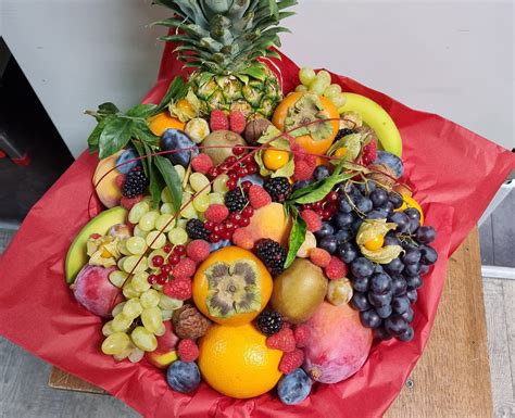 Corbeille De Fruits Xotiques Epicerie Service Strasbourg