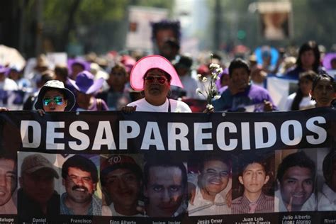 Madres de desaparecidos marchan en ciudades de México