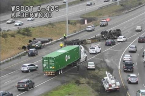 Semi Truck Rollover Closes Northbound I Lanes Near Alderwood Mall