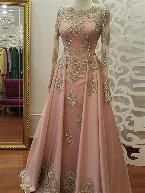 A Line Princess Long Sleeves Scoop Floor Length Applique Tulle Muslim