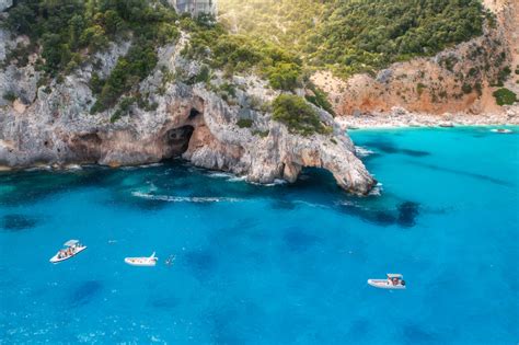 Cala Goloritz Foto Come Arrivare E Hotel Nei Dintorni Sardiniabella