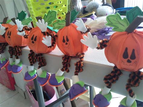 Foami Calabazas Regalitos Para Halloween Halloween Baby Mobile